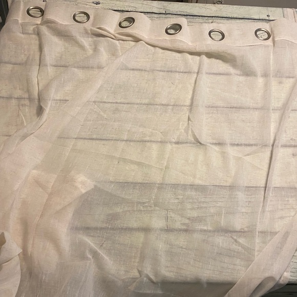 New H.VERSAILTEX Linen Curtains Natural
Linen Mix Semi-Sheer Curtains 2 Panels. - Picture 2 of 7